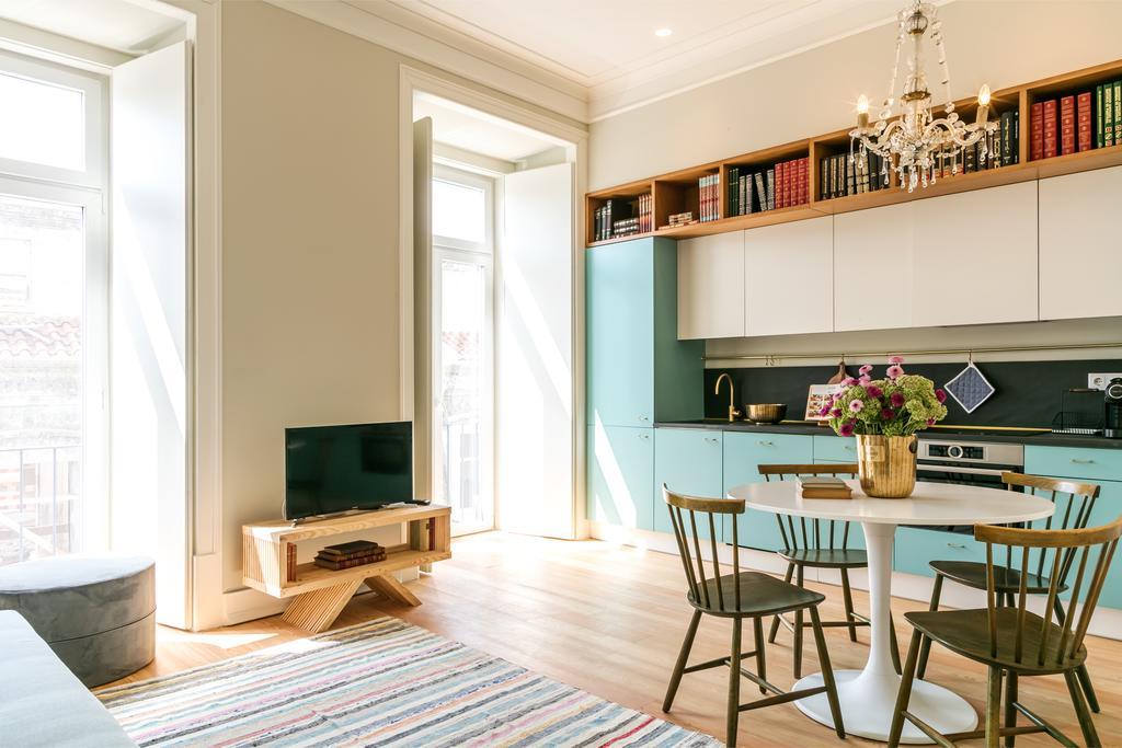Almaria - Ex Libris | Chiado Apartamento *