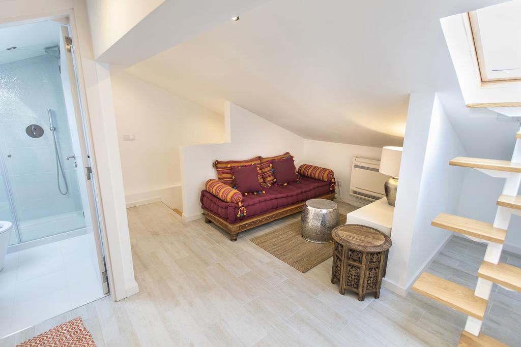 Lovelystay - Cais River View Apartamento *