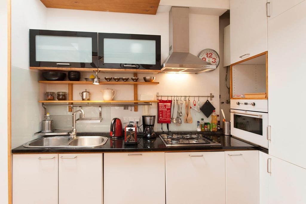 Apartamento Central, Charming, Quiet, Garden And Parking