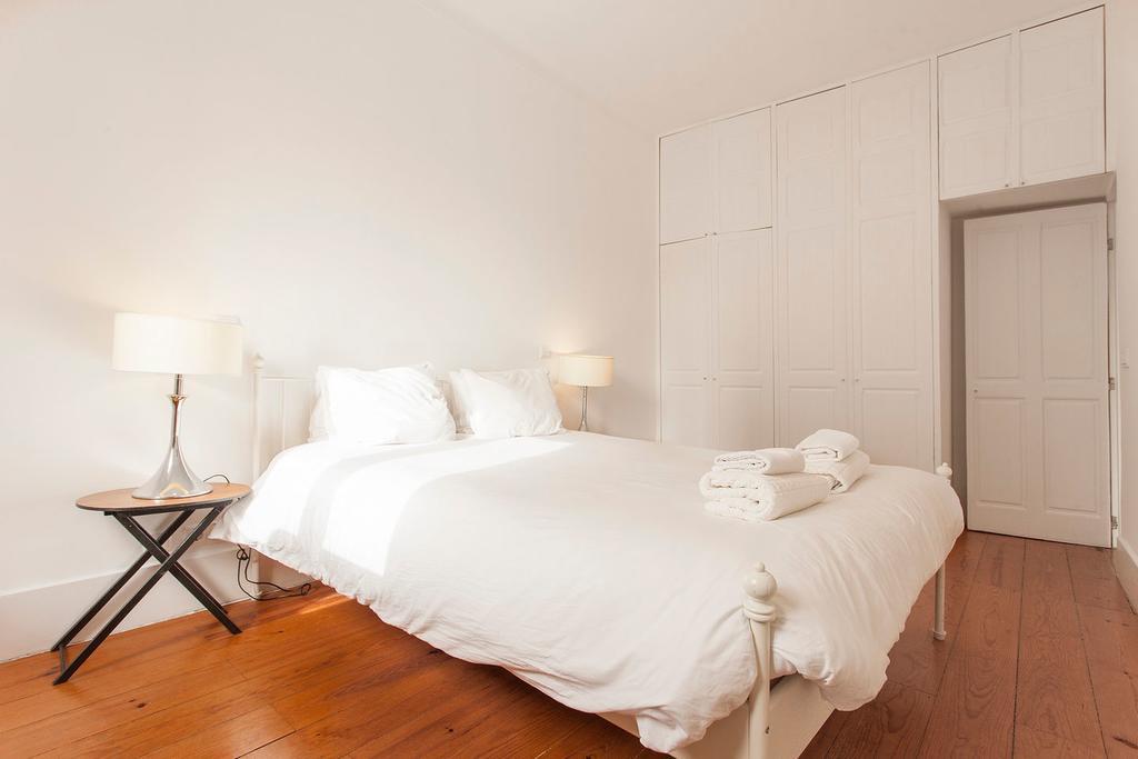 Apartamento Central, Charming, Quiet, Garden And Parking Lisboa