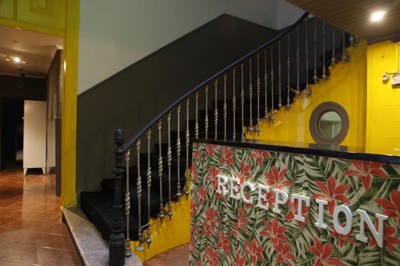 Avenida Hostal