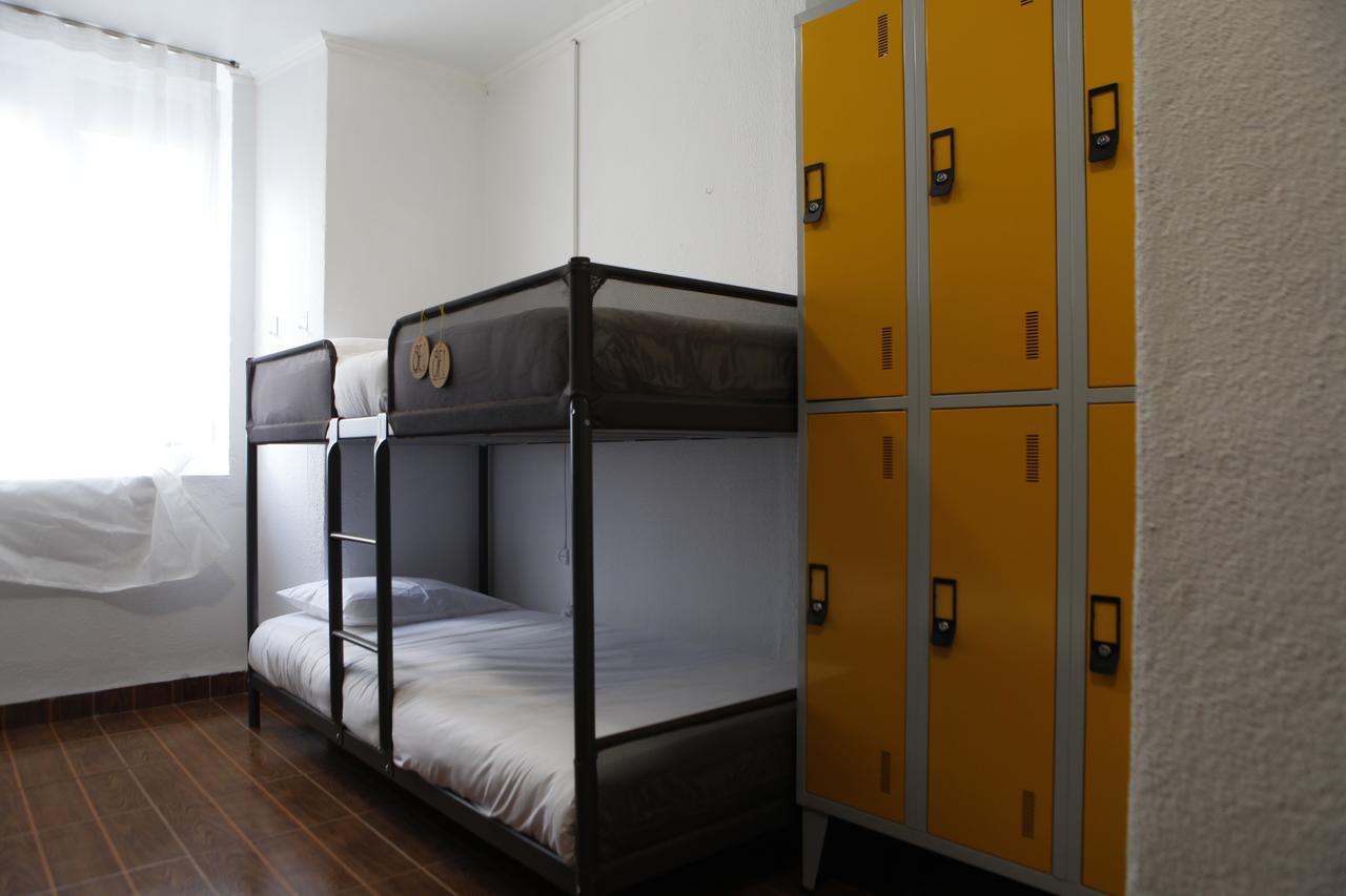Hostal Avenida *