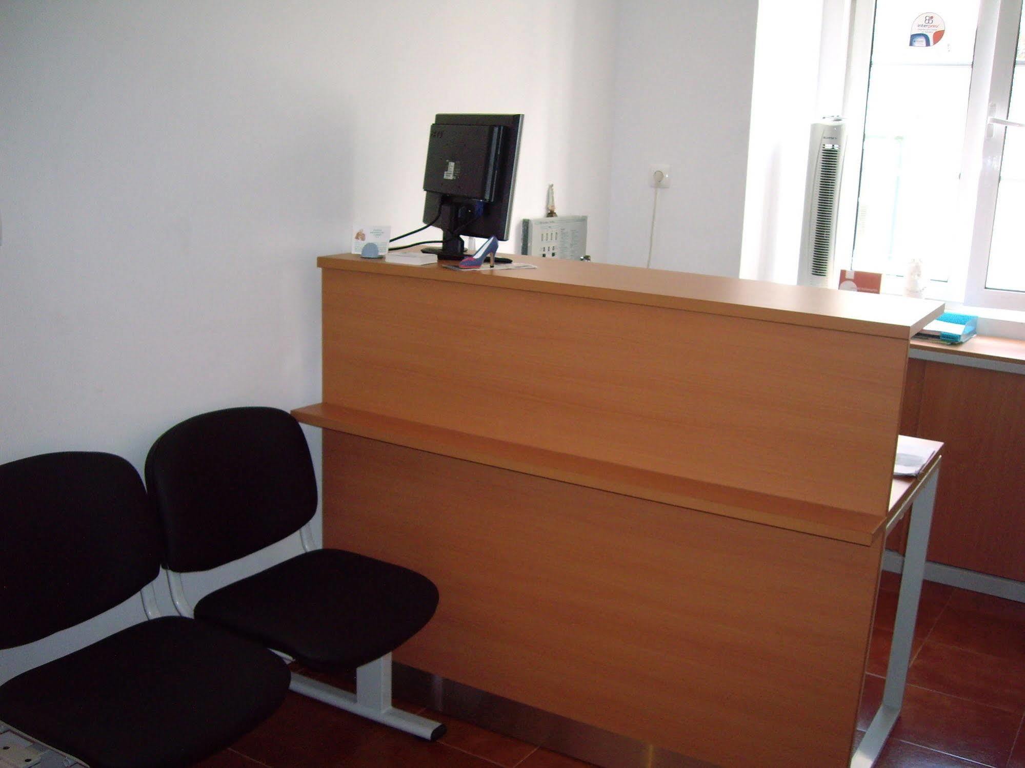 Residencial Camoes Bed and breakfast