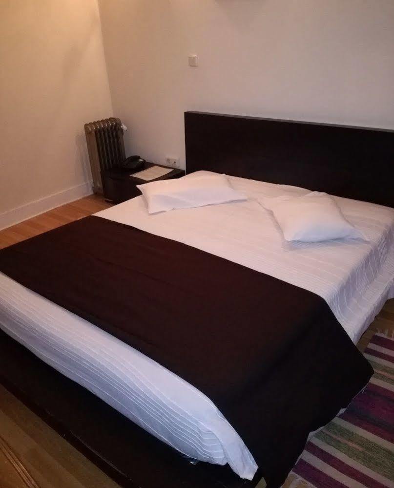 Residencial Marisela Guest house 2*