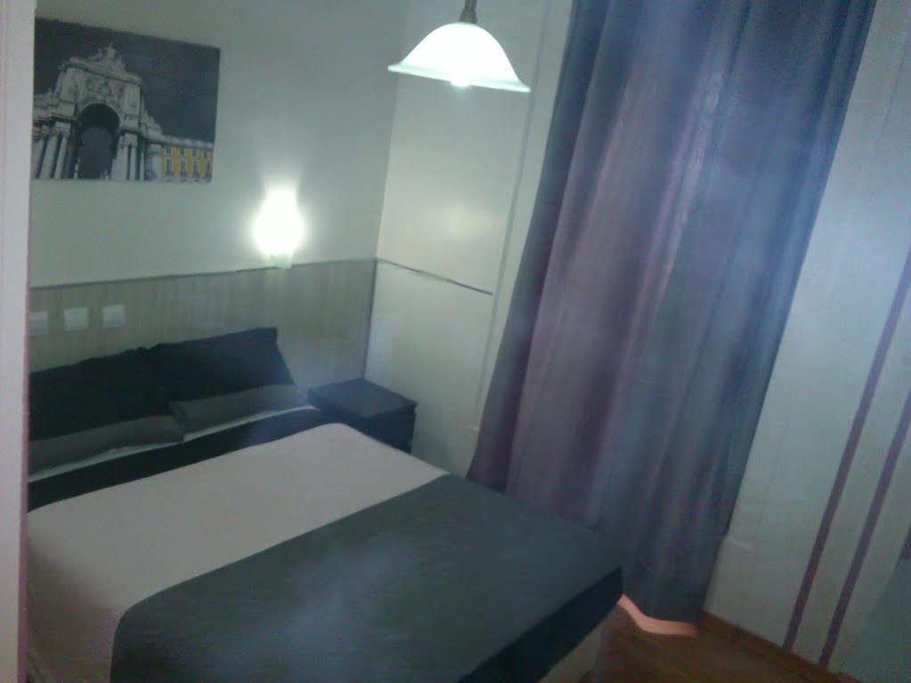 Pensao Estacao 2* Lisbon