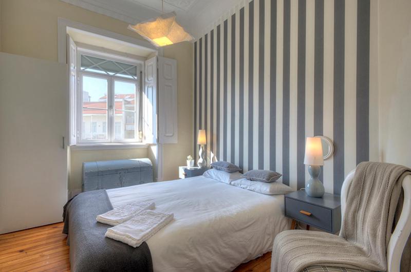 Angola 1 - 6 Bedrooms *
