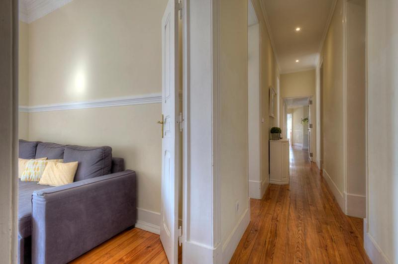 Angola 1 - 6 Bedrooms Apartamento *