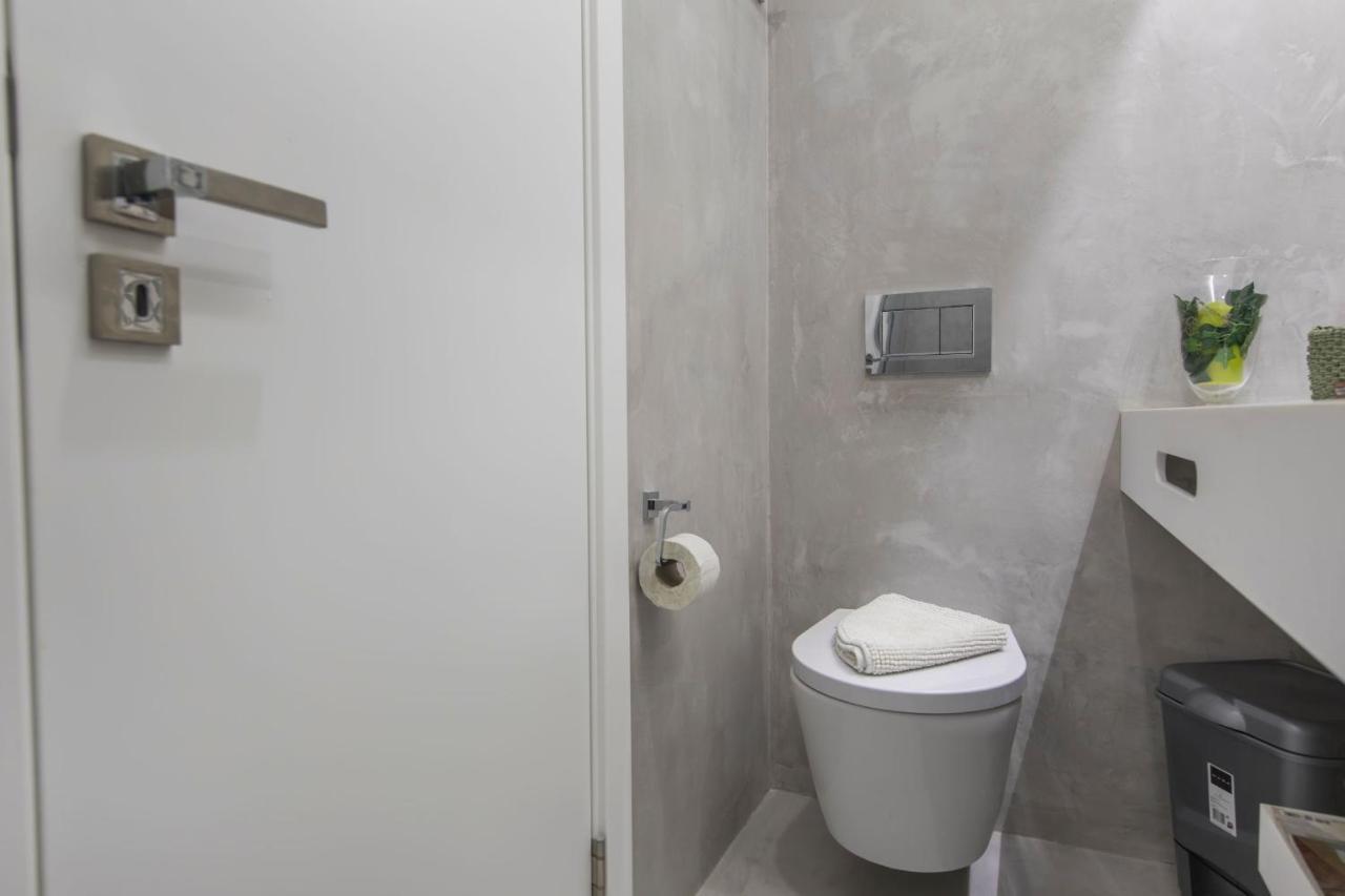 Apartamento Lovelystay - Vintage Flat Near Santa Justa Elevator! Lisboa