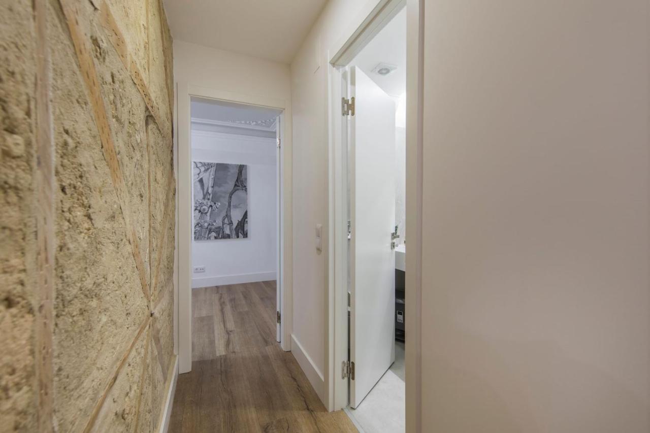Lovelystay - Vintage Flat Near Santa Justa Elevator! Apartamento *