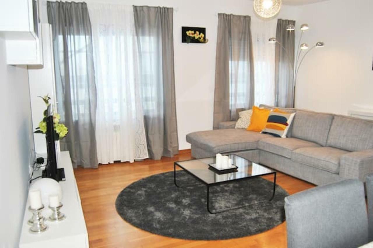 Apartamento Parque Nacoes Prime 13 Lisboa