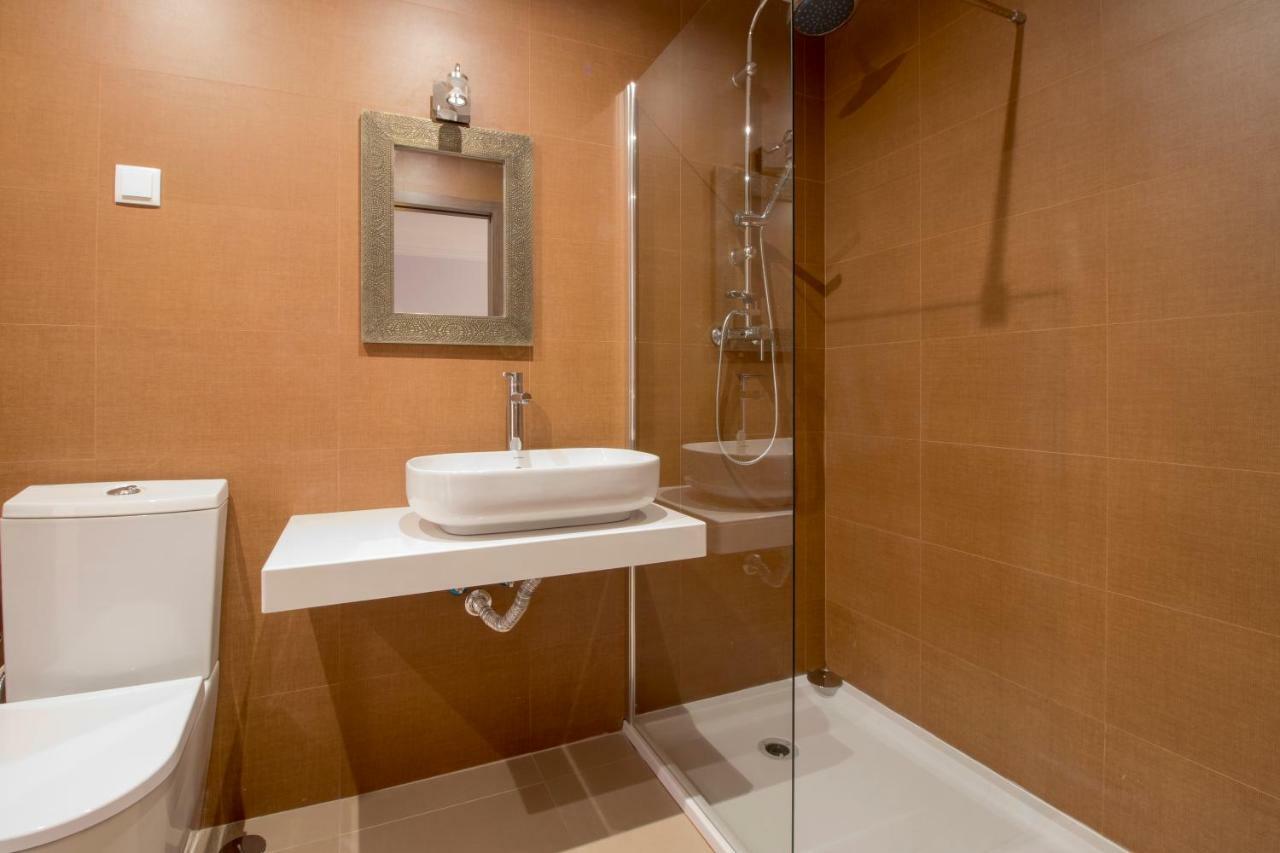 Apartamento Rosa Do Bairro Alto *