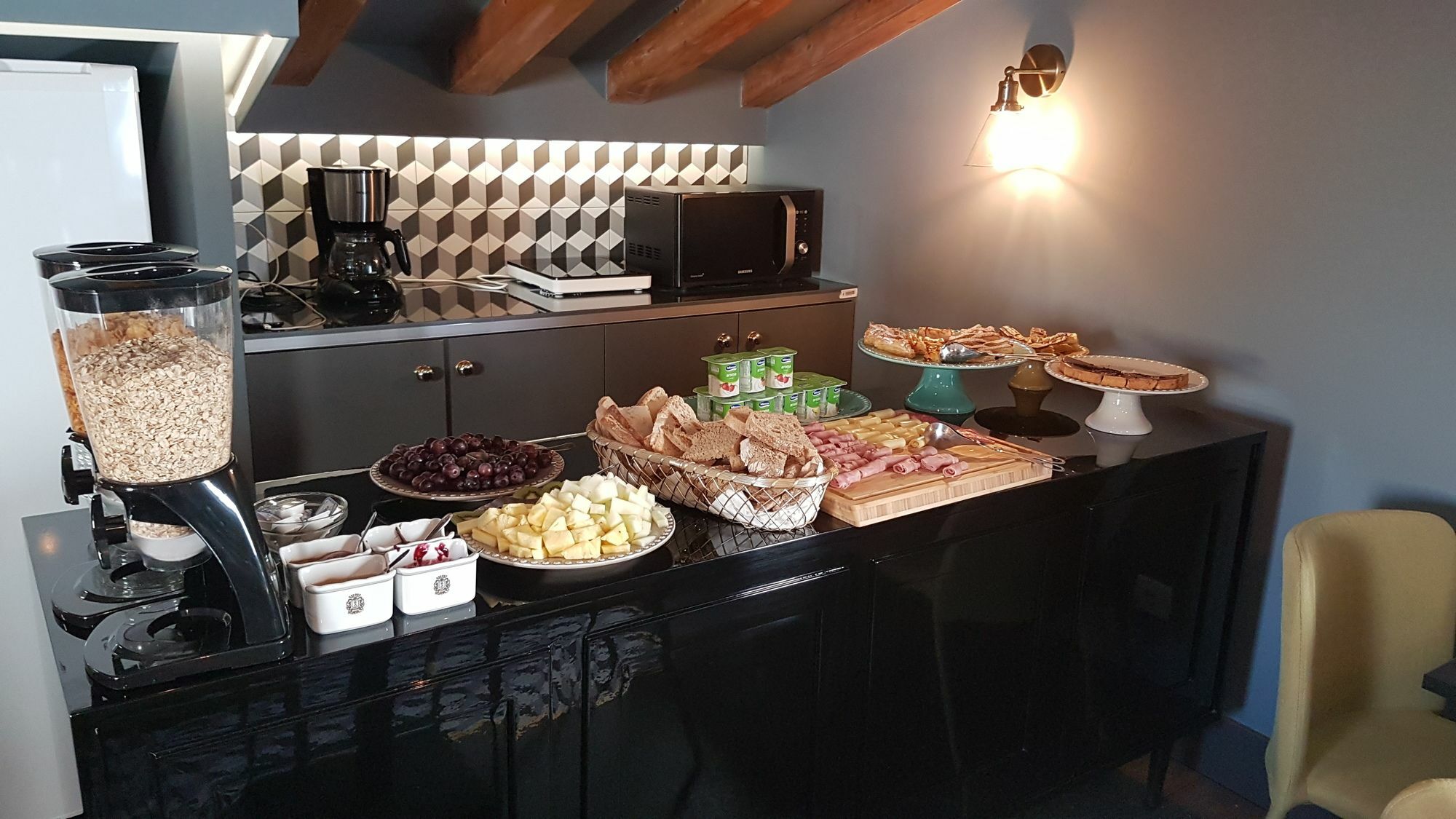 Alojamento de Acomodação e Pequeno-almoço Santa Luzia - Horigem 3*