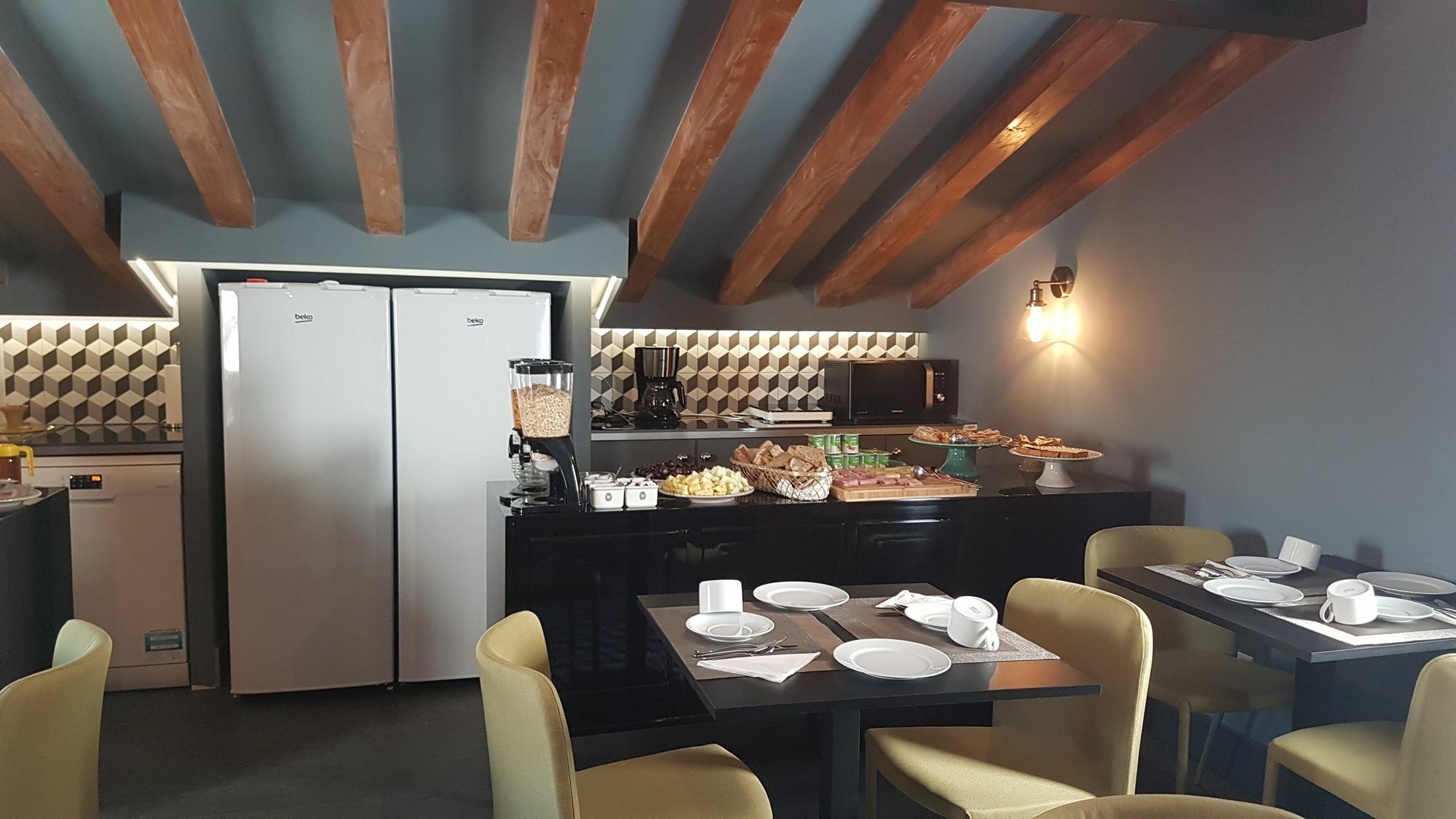 Alojamento de Acomodação e Pequeno-almoço Santa Luzia - Horigem 3*