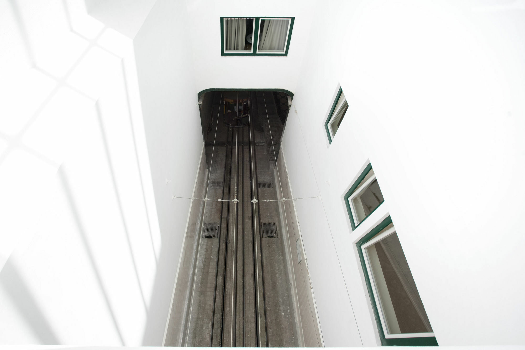 Apartamento Ascensor Da Bica - Serviced Lisboa