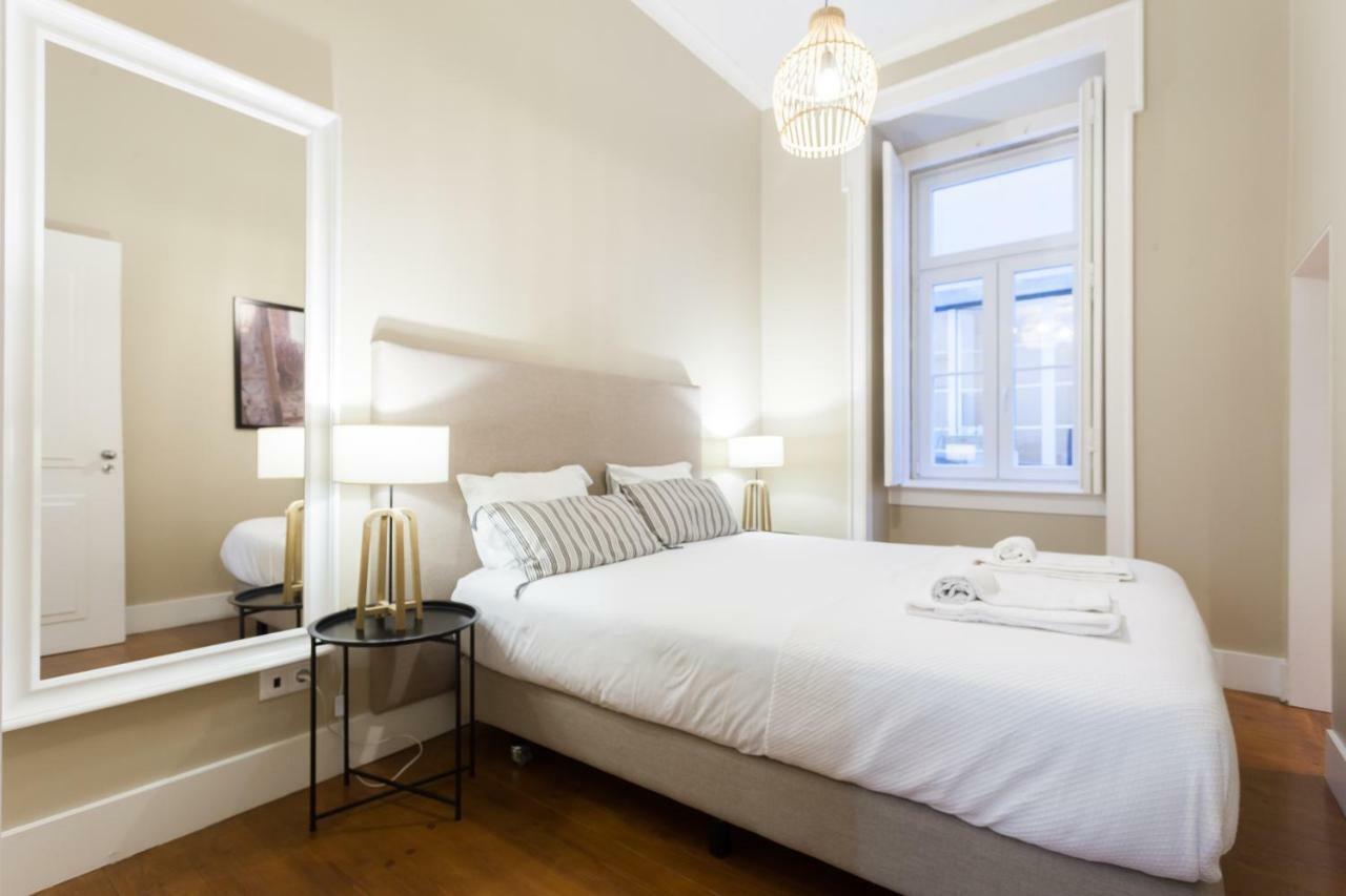 Apartamento Baixa Vintage Three-bedroom - By Lu Holidays
