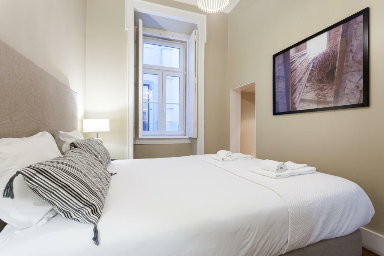 Apartamento Baixa Vintage Three-bedroom - By Lu Holidays *