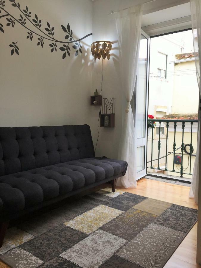 Apartment Mural House