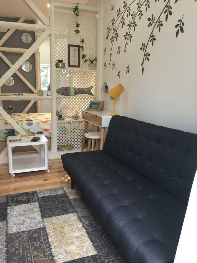 Apartment Mural House