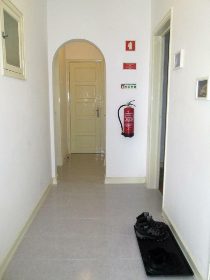 Homestay Belem Cozy Bedroom Lisbon