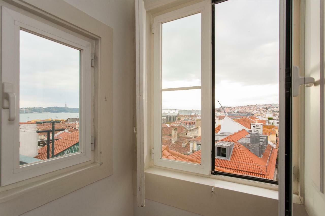 Apartamento Bairro Alto-chiado 2 Bdr Beautifull View