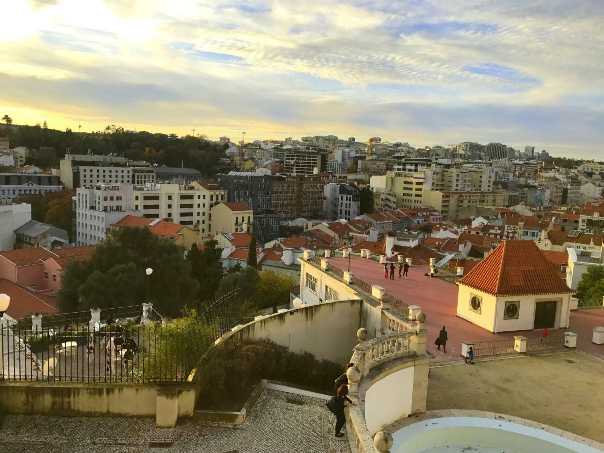 Apartamento Lavra Tram Lisboa