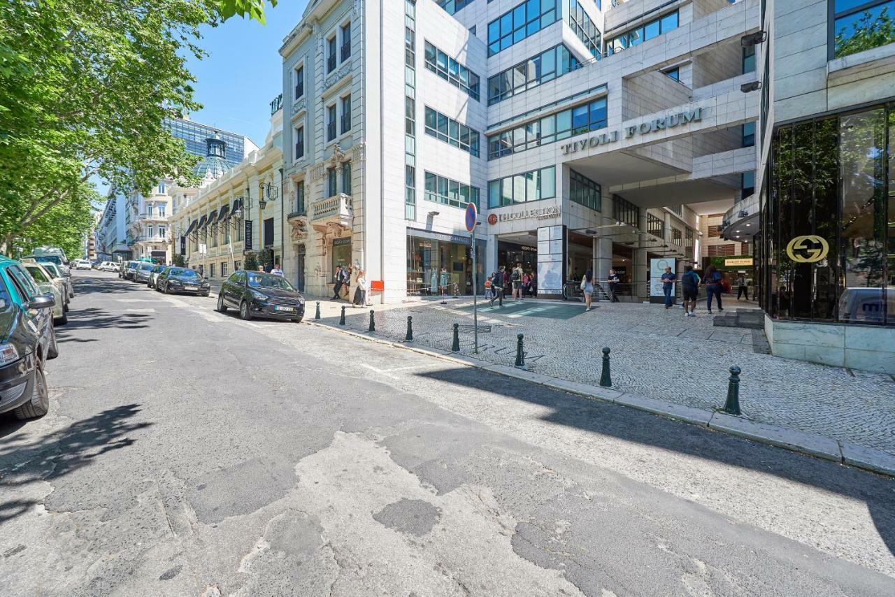 Modern In Avenida Da Liberdade * Lisboa