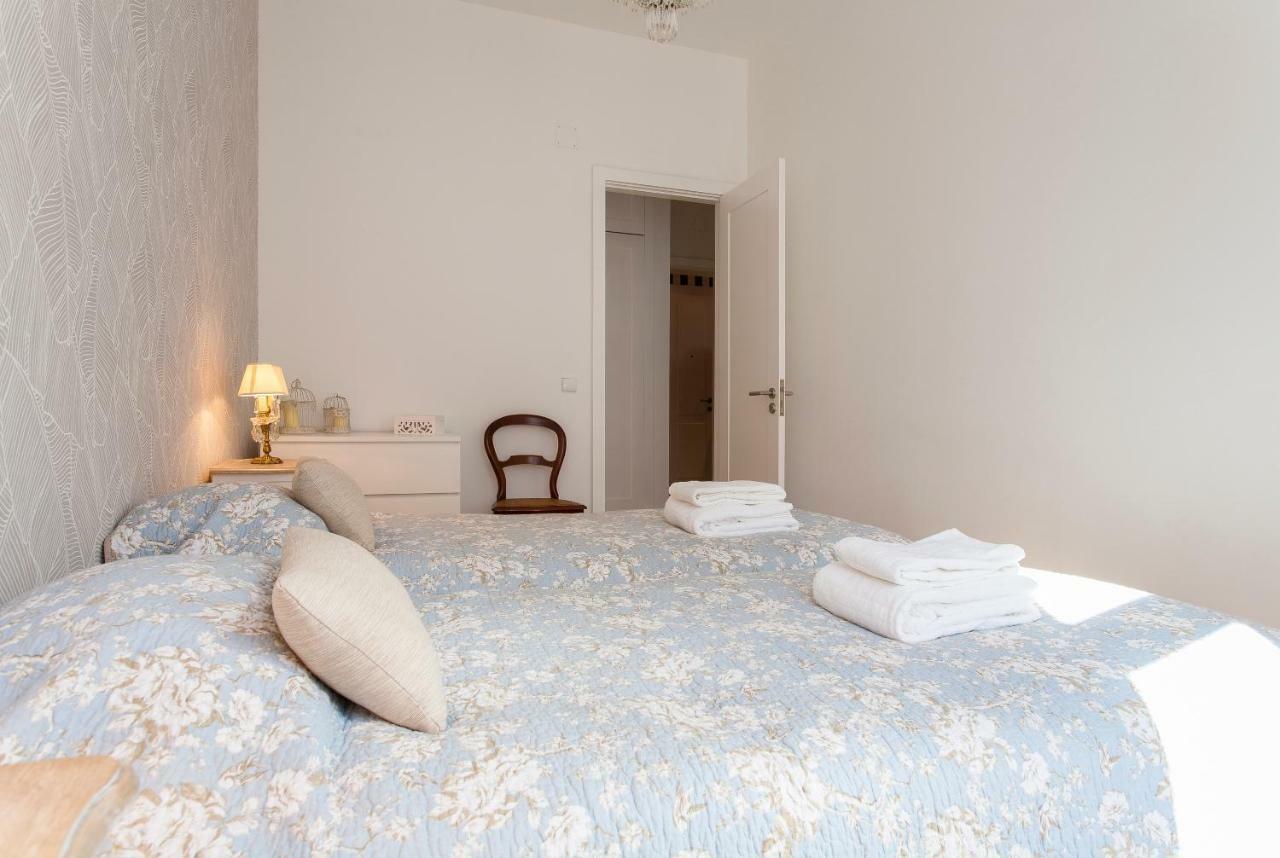 Chiado 4-bedroom Flat Apartamento *