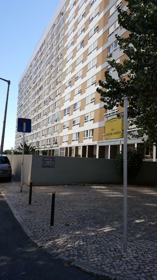 In Portela Near The Airport Lisboa