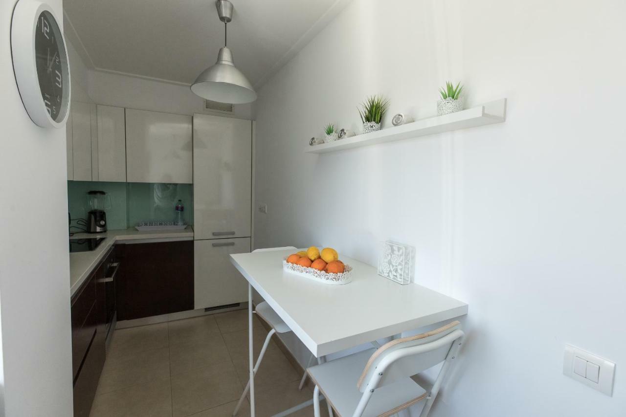 Apartamento Charming With Balcony & Pool *