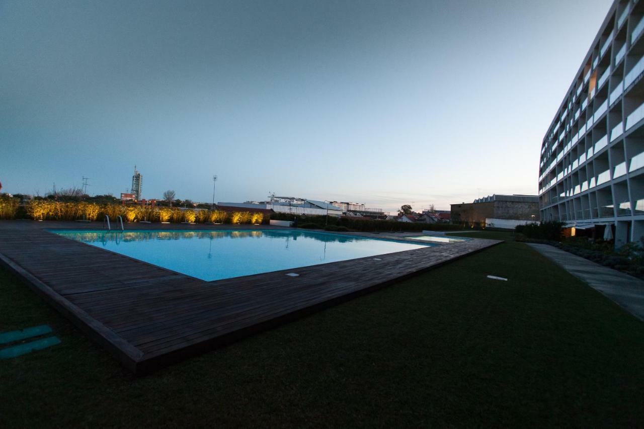 Charming With Balcony & Pool Lisboa
