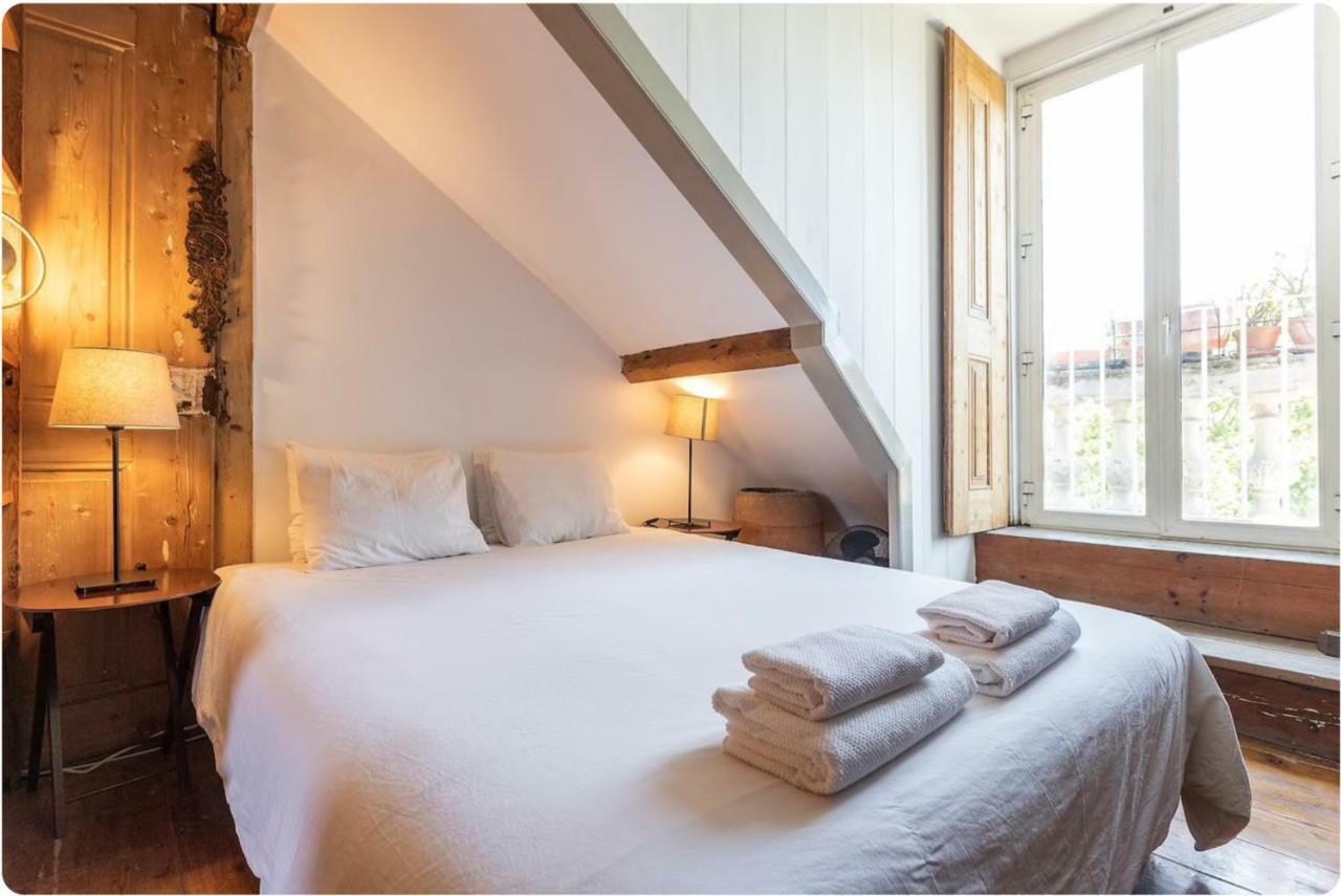 Charming Sunny Penthouse Lisboa