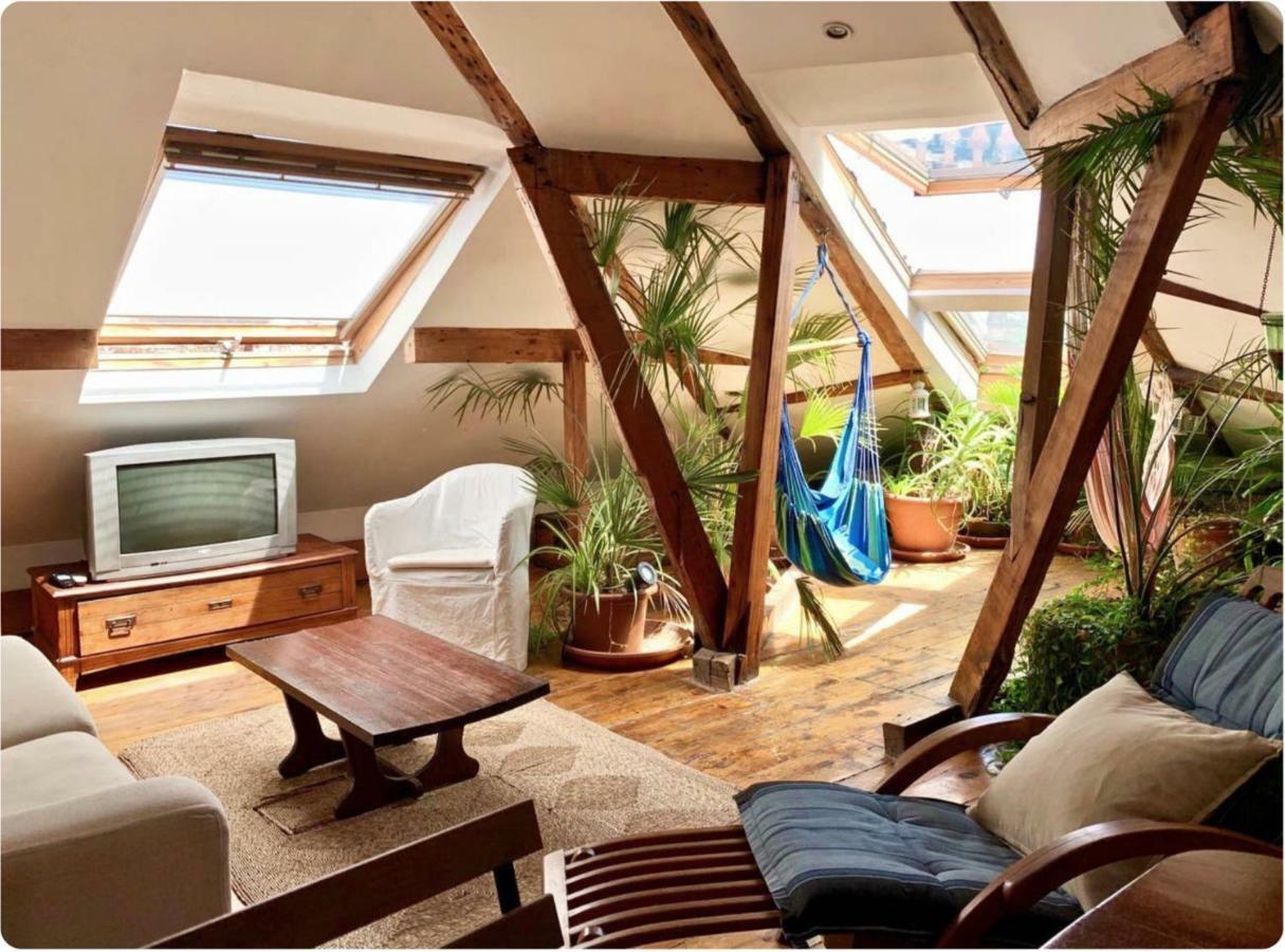 Apartamento Charming Sunny Penthouse *