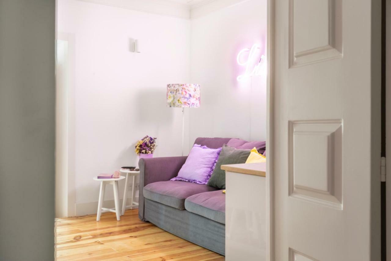 Altido Chic 1br Apt With Balcony Close By Graca Viewpoint And Tram Stops Apartamento Lisboa