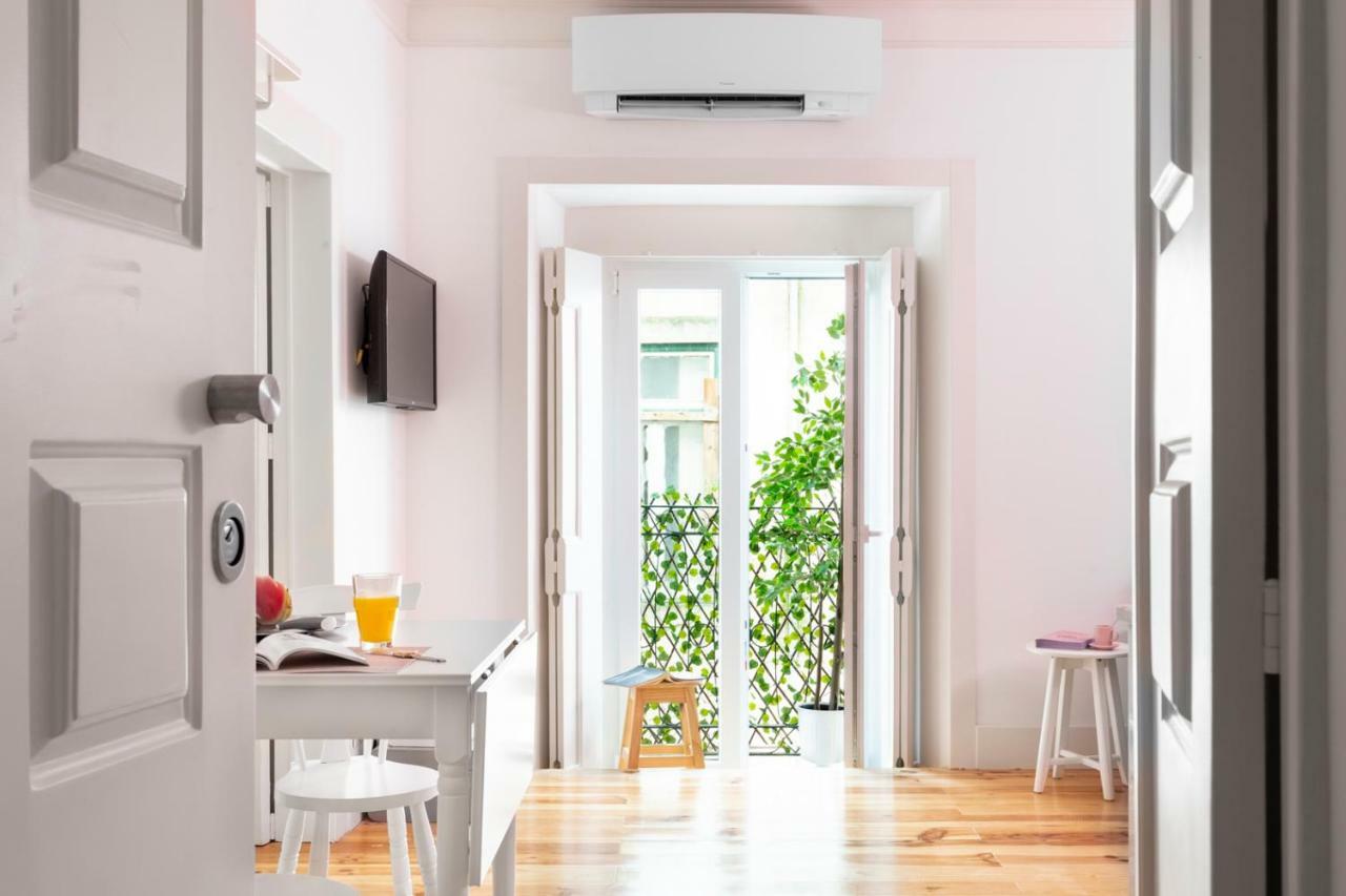 Apartamento Altido Chic 1br Apt With Balcony Close By Graca Viewpoint And Tram Stops Lisboa