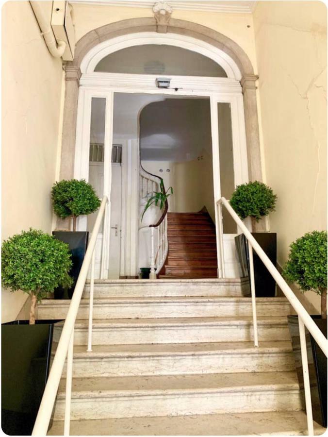 Apartamento Charming Sunny Penthouse Lisboa