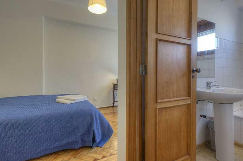 Apartamento Santa Apolonia 7d - 6 Bedrooms Lisboa