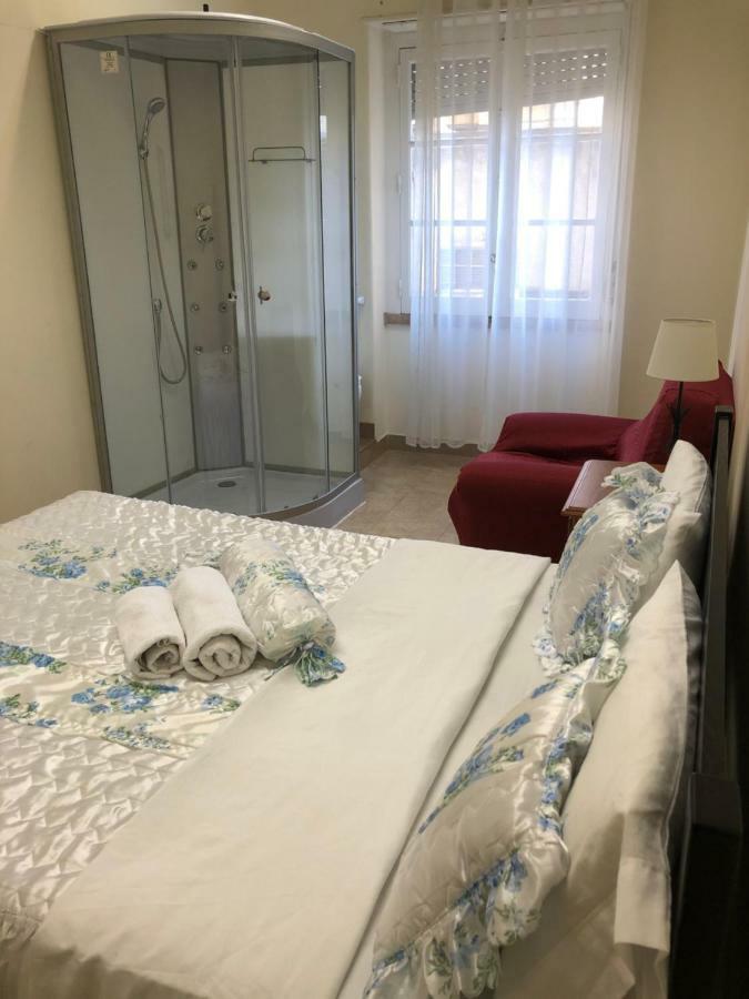 Absolut Morning Hostal *