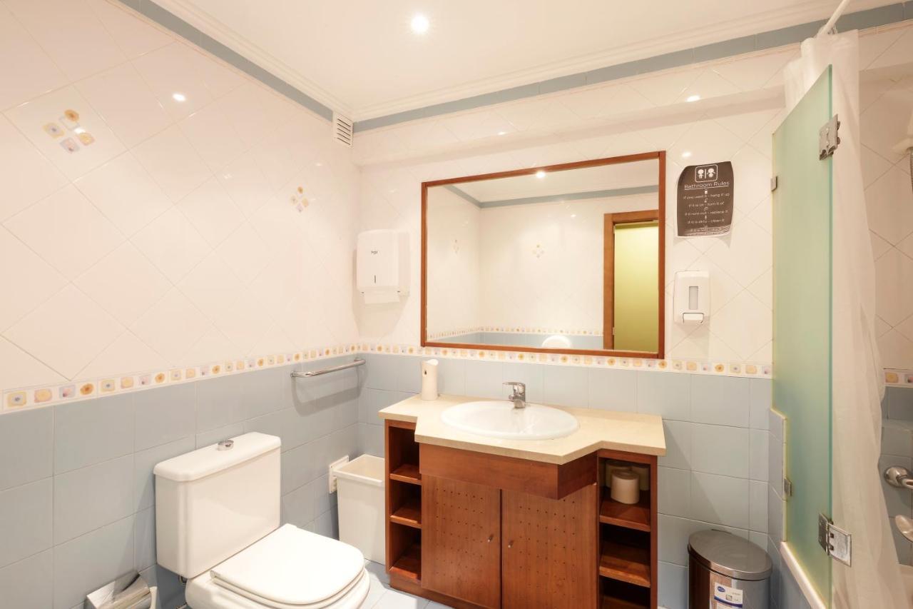 Huux Hostal