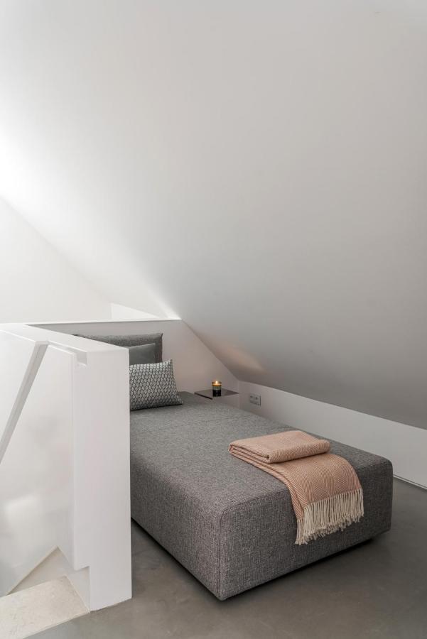 Sta Catarina Design By One *