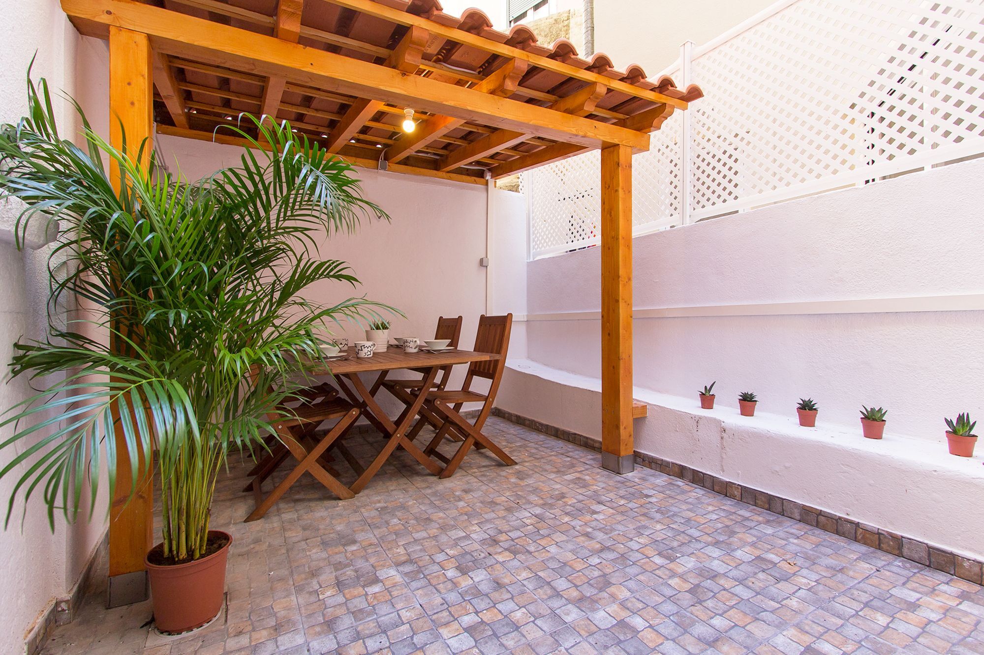 Principe Real Terrace By Homing * Lisboa