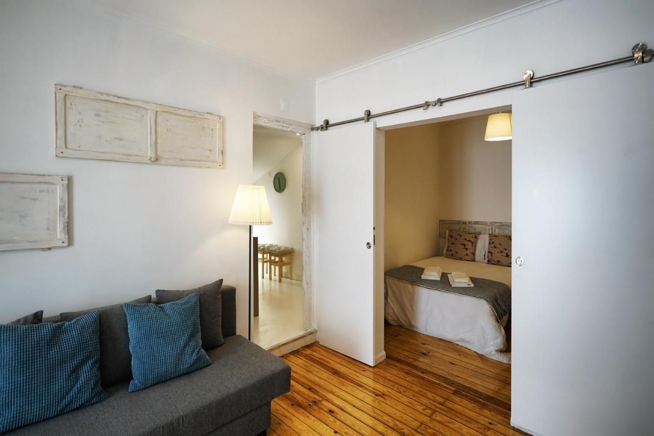 Alfama Historical 3 Bedroom Duplex Apartamento