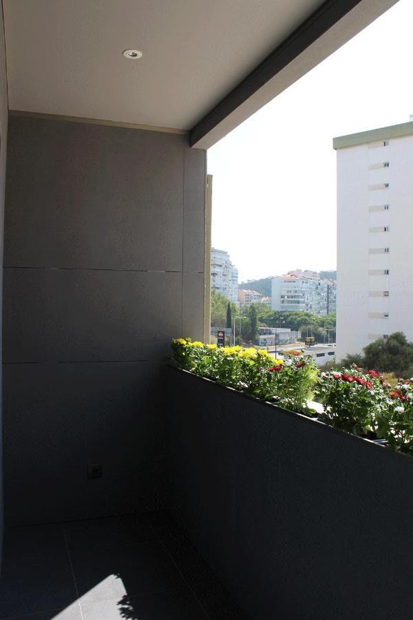 Pensión Lx Art Flats | Flat Two