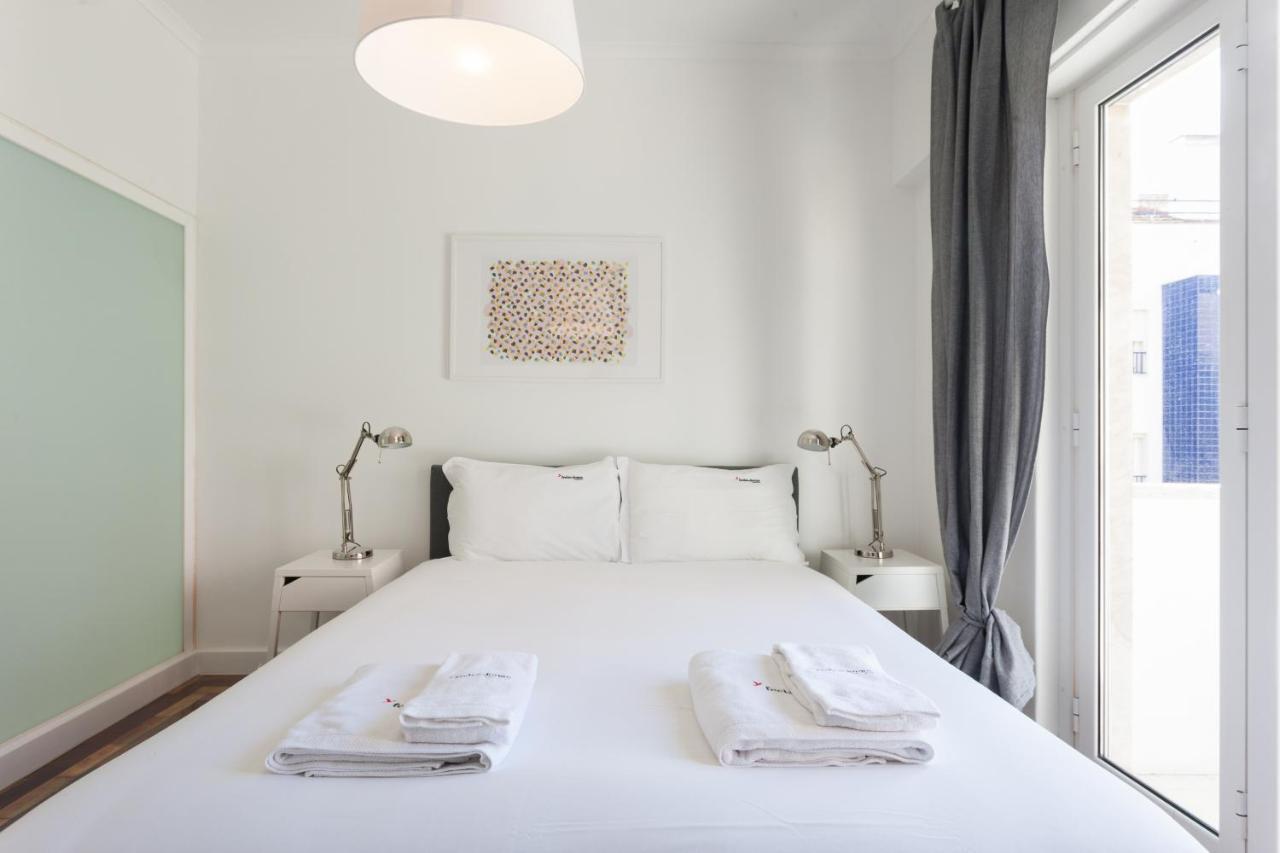 Flh Graca Charming Flat With Balcony Apartamento *