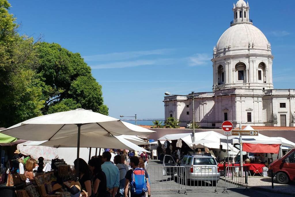 Feira Da Ladra Comfy Premium * Lisboa