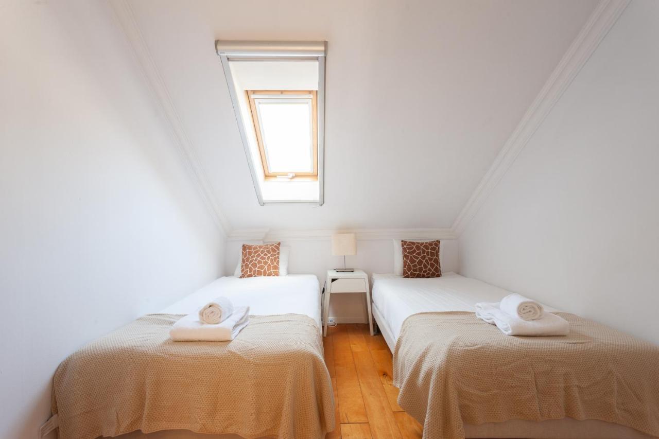 Liberty Penthouse Three-bedroom - By Lu Holidays