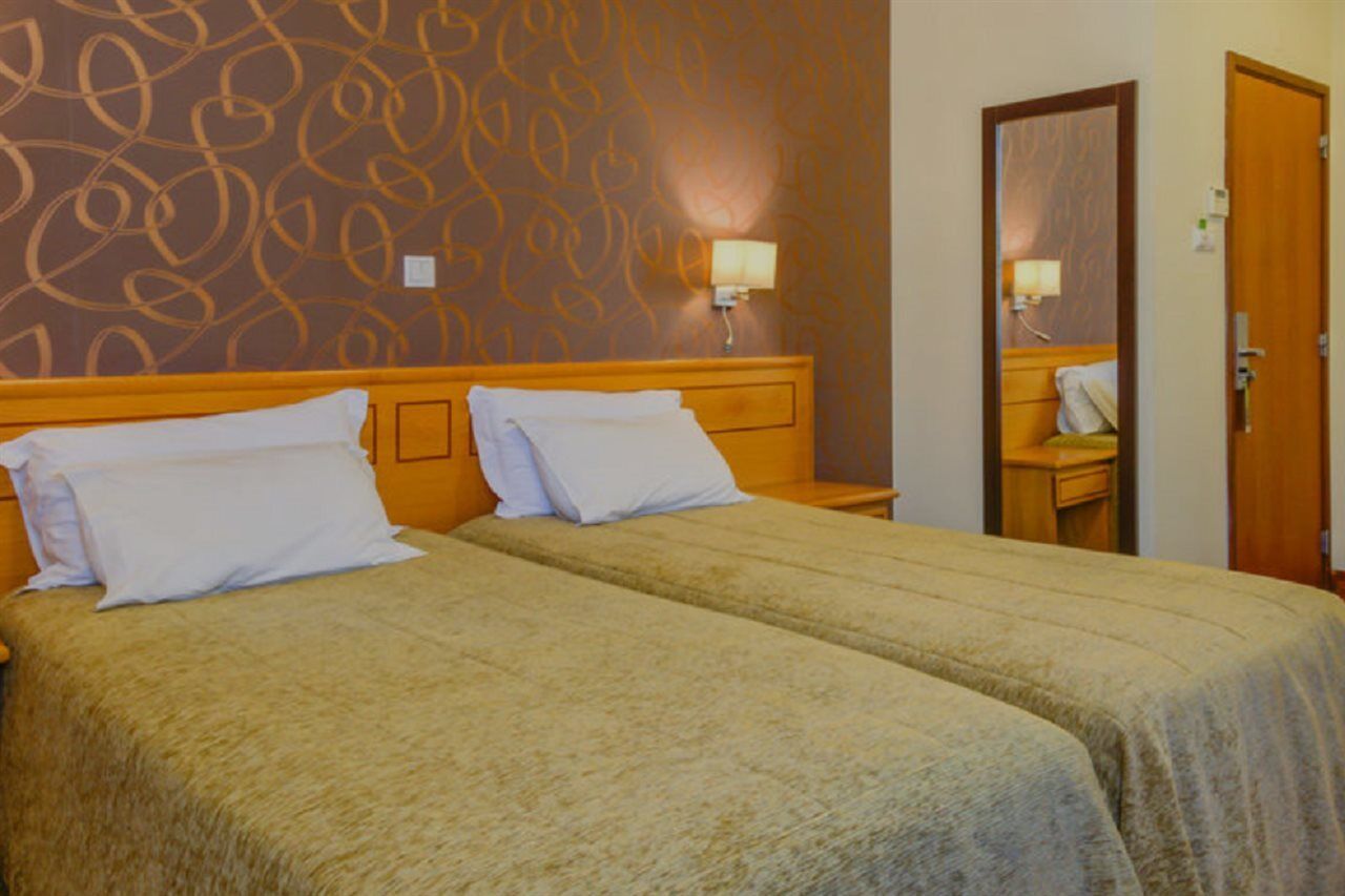 Avenida Park Hotel 3*