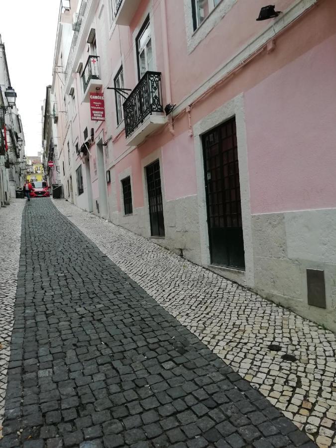 Bed and breakfast Residencial Camoes 2*